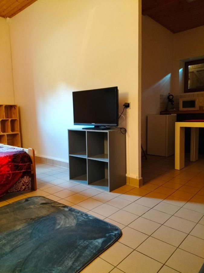 Issendolus Studio Confortable Proche Des Sites Touristiques מראה חיצוני תמונה